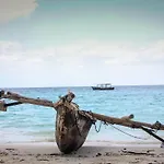 Kusini Beach Villas